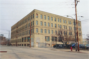 324 N 15TH ST, a Twentieth Century Commercial industrial bldg/manufacturing facility, built in Milwaukee, Wisconsin in 1895.