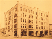 401 MAIN ST, a Romanesque Revival bank/financial institution, built in La Crosse, Wisconsin in 1885.