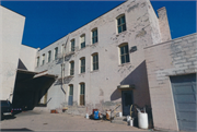 3108-3110 W MEINECKE AVE, a Commercial Vernacular industrial bldg/manufacturing facility, built in Milwaukee, Wisconsin in 1900.
