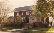 1047 SHERMAN AVE, a Prairie School house, built in Madison, Wisconsin in 1916.