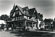 708 WASHINGTON ST, a Queen Anne house, built in Edgerton, Wisconsin in 1902.