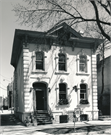 718 E WELLS ST, a Italianate house, built in Milwaukee, Wisconsin in 1874.