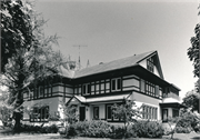 601 N 6TH ST, a Prairie School house, built in Manitowoc, Wisconsin in 1918.