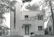 3840 N 55TH ST, a International Style house, built in Milwaukee, Wisconsin in 1932.