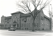 1925 W NATIONAL AVE, a Spanish/Mediterranean Styles meeting hall, built in Milwaukee, Wisconsin in 1927.