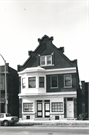 2029-2031 W MITCHELL ST, a German Renaissance Revival grocery store/supermarket, built in Milwaukee, Wisconsin in 1915.