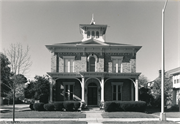 1144 MAIN ST, a Italianate house, built in Racine, Wisconsin in 1868.