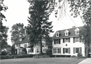 6408 3RD AVE, a Colonial Revival/Georgian Revival house, built in Kenosha, Wisconsin in 1913.