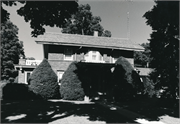 607 W 2ND AVE, a Craftsman house, built in Brodhead, Wisconsin in 1920.