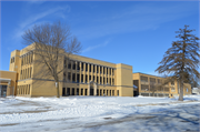 307 S 1ST ST, a Prairie School school – elem/middle/jr high/high, built in Evansville, Wisconsin in 1921.