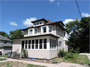 E SIDE N SPRING ST, NE CNR OF AND LINCOLN ST E SIDE N SPRING ST, NE CNR OF AND LINCOLN ST, a American Foursquare house, built in Chilton, Wisconsin in .