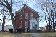715 S Wacouta Ave, a Front Gabled house, built in Prairie du Chien, Wisconsin in 1893.