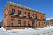 911-15 BANKS AVE, a Commercial Vernacular large retail building, built in Superior, Wisconsin in 1909.