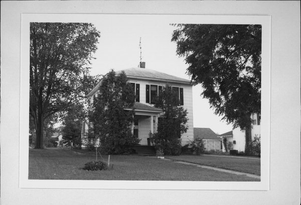 411 BROADWAY ST | Property Record | Wisconsin Historical Society