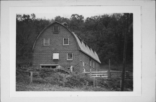 527 MILL RD | Property Record | Wisconsin Historical Society