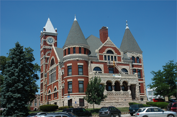 COURTHOUSE SQUARE | Property Record | Wisconsin Historical Society