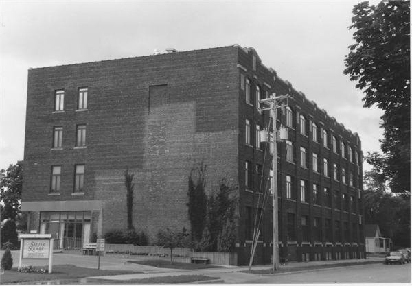 1205 S 7th St Property Record Wisconsin Historical Society 1205 S 7th St A Chicago Commercial Style Building Built In La Crosse