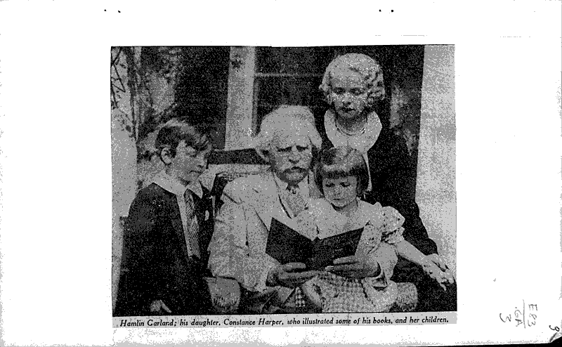  Source: La Crosse Tribune and Leader-Press Topics: Art and Music Date: 1922-11-19